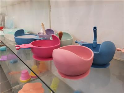 皮革制品行業(yè)動(dòng)態(tài)與市場解析 從熱點(diǎn)資訊到知識(shí)科普